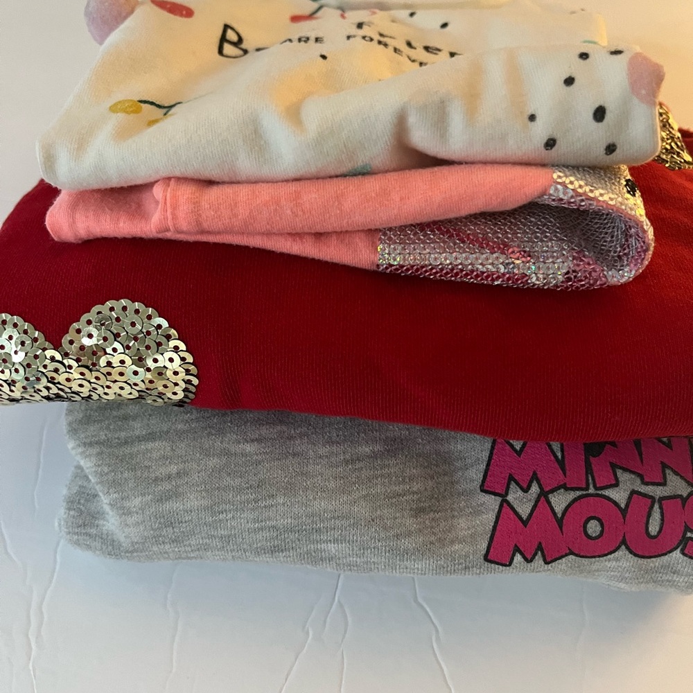 2 Zara and H&M sweaters Size 2-3 and 2 shirts size 3